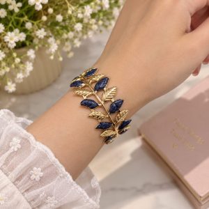 Royal Black Leaf Bracelet